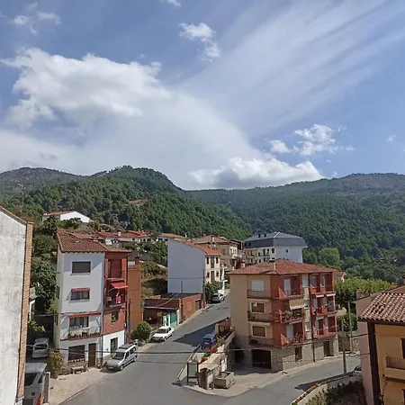Alojamiento Gredos-tietar Ii * الأرينال